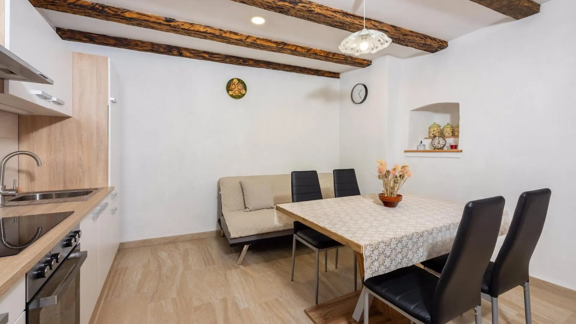 Holiday Home In Grizane 45277 Croatia